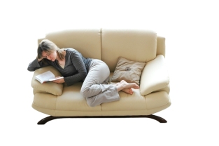 relax-on-the-sofa-1418393-639x424